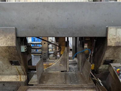 HydMech H-22A 22"x22" Horizontal Bandsaw (Blue roller conveyor in back of saw is excluded)