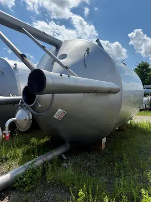 Used MUELLER 8,300 GALLON Stainless Steel Tanks New Jersey US | Perry Equipment #871717