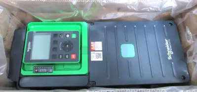 NEW SCHNEIDER ELECTRIC ATV930D11N4 AC DRIVE 15HP