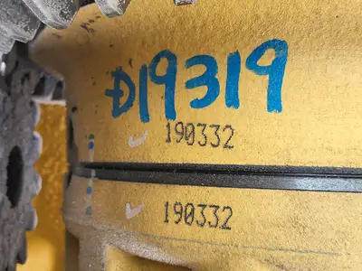 USED KOMATSU R561-22-71007