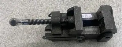 Used PIVOTAL VISE Misc Industrial Equipment Kentucky US | Aucto #686528