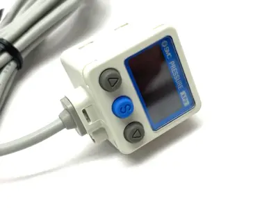 New | in-Stock SMC Digital Vacuum Pressure Switch Pressure Switches Michigan US | Maverick Industrial Sales #1470241
