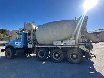 Used 2003 MACK DM690S Concrete Mixer Trucks Pennsylvania US | Proxy Equipment #1379067