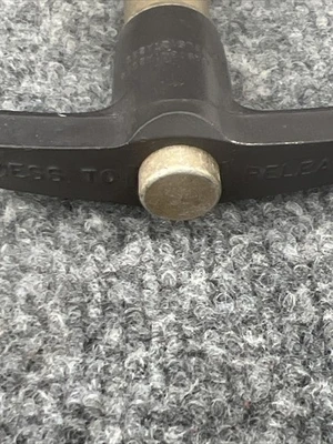 Used Carr Lane AVK NAS1341A2S22 Misc Fasteners California US | Davliegogo LLC #1706123