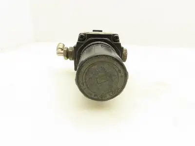 Hyvair B-808-G Pneumatic Air Filter Regulator 140 PSI Max 1/2" NPT