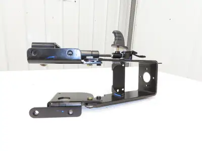 Hyster 8808585 Forklift Steering Column Tilt Bracket Assembly Removed From E80XN