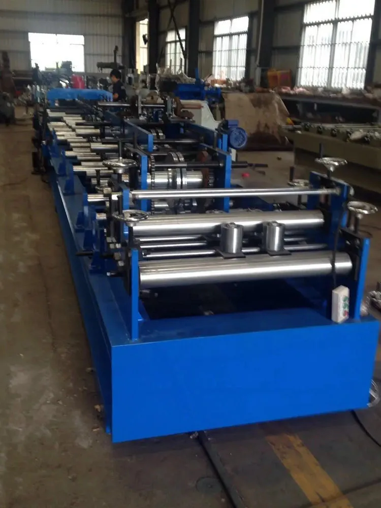 C/Z Purlin Automatic Roll Forming Machine Line in China