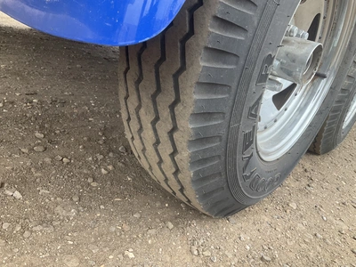 USED 2004 PRO-LINE 22 WALK