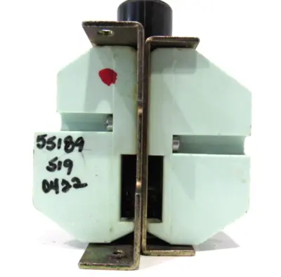 USED HUBBELL 55189-519 PUSHBUTTON 55189519