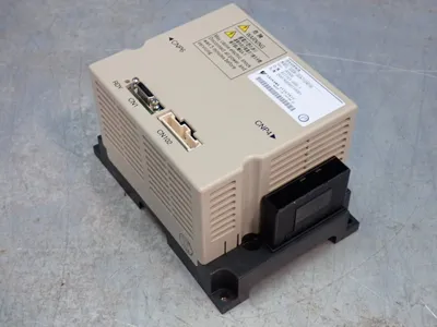 New | in-Stock YASKAWA ELECTRIC SGDRSDA710A01B Servo Drives Ohio US | HGR 24 #1134670