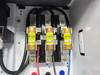 USED SQUARE D MODEL 6