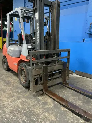 USED TOYOTA 7FGU32