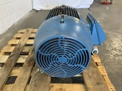 USED 2012 WEG W22