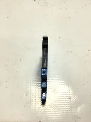 Finder 93.01.7.024 DIN Rail Relay Socket 6A (Lot of 26)