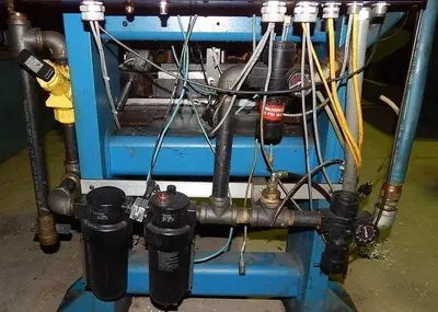 120 Ton FARGER & JOOSTEN MULTIPOWER Air/Oil Press
