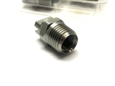 USED SPRAYING SYSTEMS VEEJET STAINLESS STEEL JET NOZZLE SPRAY TIP