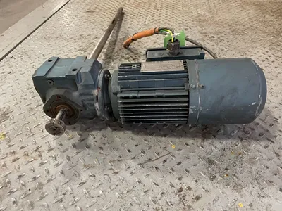 Sew Eurodrive SA37DT30M4ES1S Worm Gear Drive / Speed Reducer 1HP 6.80:1
