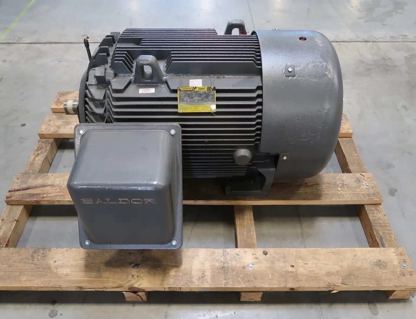 NEW BALDOR 20A646-0237