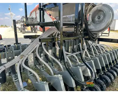 Used HINIKER _UNKNOWN_ Seeders Iowa US | Keast Enterprises #1360324