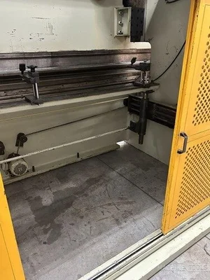 USED US INDUSTRIAL US33013ACR