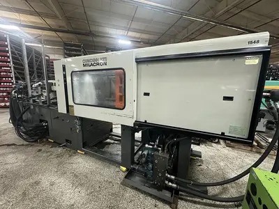 USED 1995 CINCINNATI MILACRON VT220-17