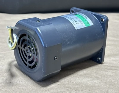 NEW Oriental Motor 5IK90GU-AFUL