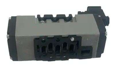 NEW PARKER H21WXBBL53D SINGLE SOLENOID VALVE