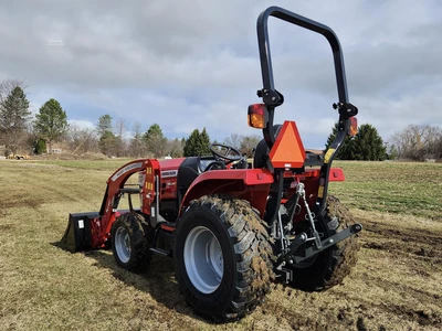 New | in-Stock 2025 MASSEY FERGUSON 1E.35 Tractor Loaders New York US | Abele Tractor #1343038