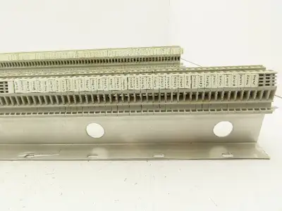 Allen Bradley 1492-W4 Terminal Block DIN Rail 4mm² 550V 30A Lot of 234