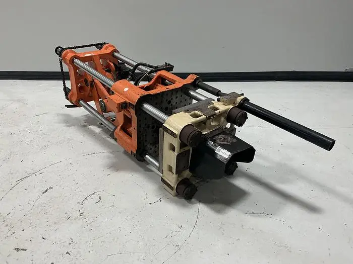 Used CINCINNATI MILACRON VS33 Clamps Michigan US | Ideal Machinery #1131616