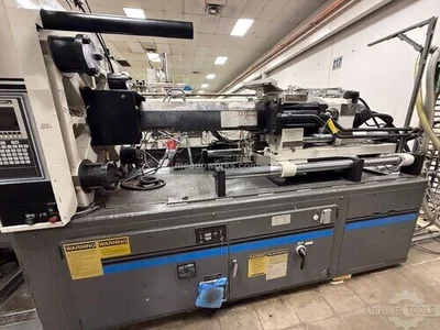 Used CINCINNATI MILACRON VT300-29 Injection Molding Machines Illinois US | Meadoworks #1492185