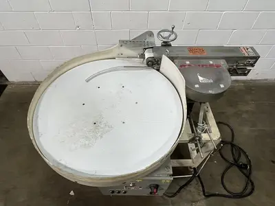 USED 2003 RYAN TECHNOLOGY INC. 793A ROTARY TABLE UTILITY SLICER