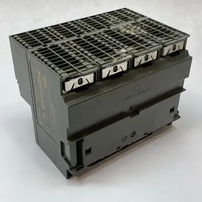 USED SIEMENS CPU SIMATIC S7-300 CHIPPED / DAMAGED
