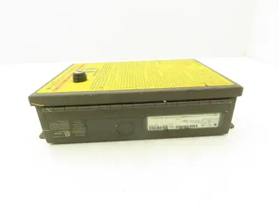 STI 70027-1002 Safety Light Curtain Controller W/Key 115VAC 50/60Hz 30VA