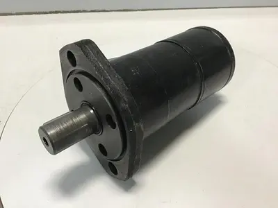 USED CHAR LYNN 101 2169 009
