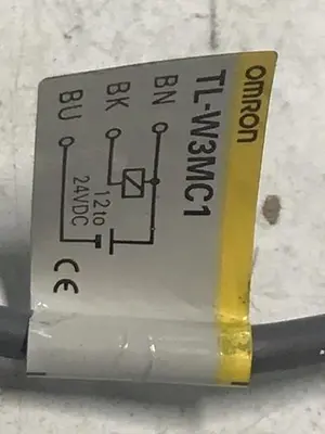 USED OMRON TL-W3MC1