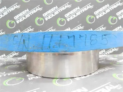 Unbranded 1117785 Gland Half 4-1/8" Bore Height/Thru 2-3/8" Used