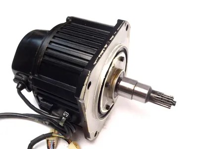 USED YASKAWA ELECTRIC AC SERVO MOTOR