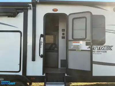 USED 2019 VENTURE SPORTTREK TOURING 336 VRK