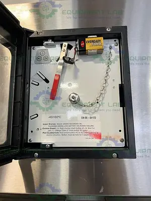 USED FISHER SCIENTIFIC 13-986-126RA ISOTEMP PLUS LABORATORY REFRIGERATOR 1°C TO 12°C