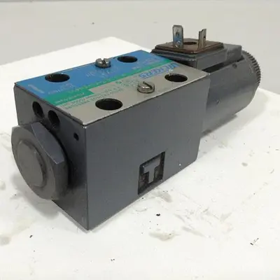 USED VICKERS DG4V3S22AMUHL760EN490