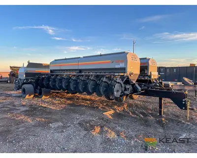 Used CRUSTBUSTER _UNKNOWN_ No-Till Drills Iowa US | Keast Enterprises #1360181