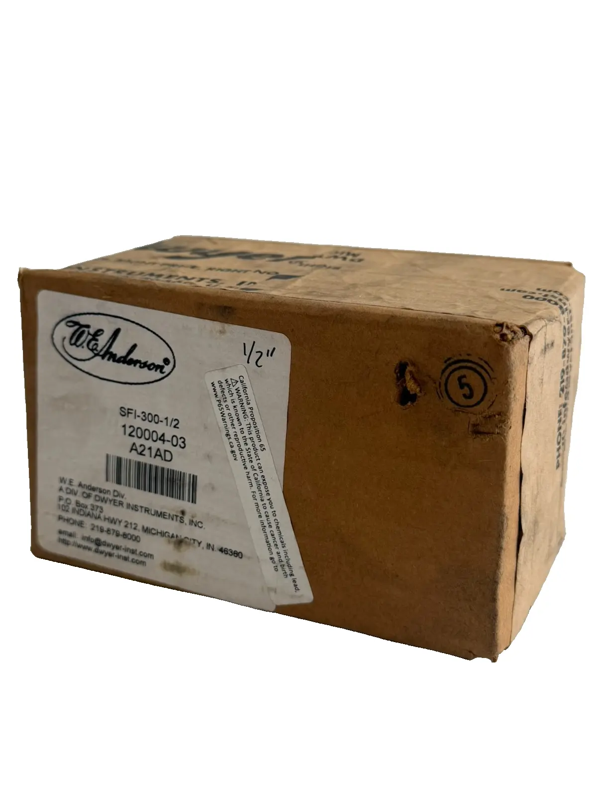NEW SEALED DWYER INSTRUMENTS SFI-300-1/2 SIGHT FLOW INDICATOR SFI30012
