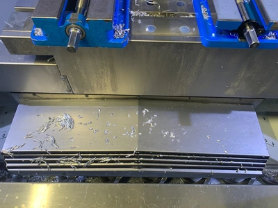 2018 HAAS VF-4 Vertical Machining Centers | PM Machines (4)