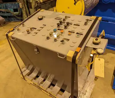 32" x 5.00" x 10,000# Stamco Slitting Line