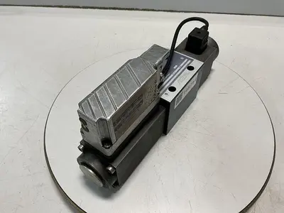 USED BOSCH 0 811 404 551