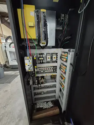 2016 HYUNDAI WIA F500 Vertical Machining Centers | Toolquip, Inc. (28)