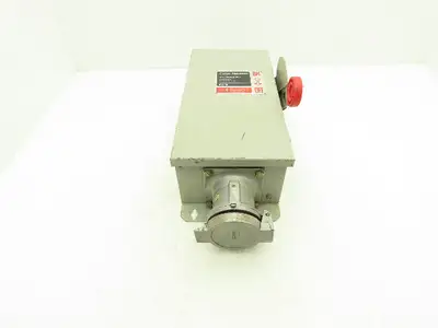 Cutler Hammer Safety Disconnect Switch 60A 600V Fused Crouse Arktite Receptacle