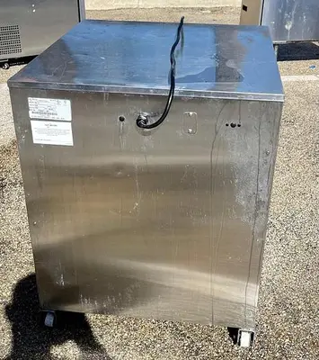 Used ALTO-SHAAM _UNKNOWN_ Hot Food Warming, Holding, & Transport Cabinets Ohio US | Palm Beach Restaurant Equipment, LLC #1421252