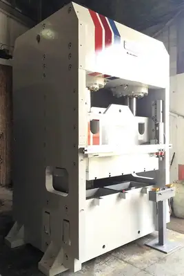 USED 1984 PACIFIC HYDRAULIC PRESSES PACIFIC 400 OBL-6 PRESS